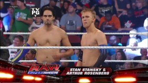 WWE '13 Roster: Suits up AJ; avoids T'nA 