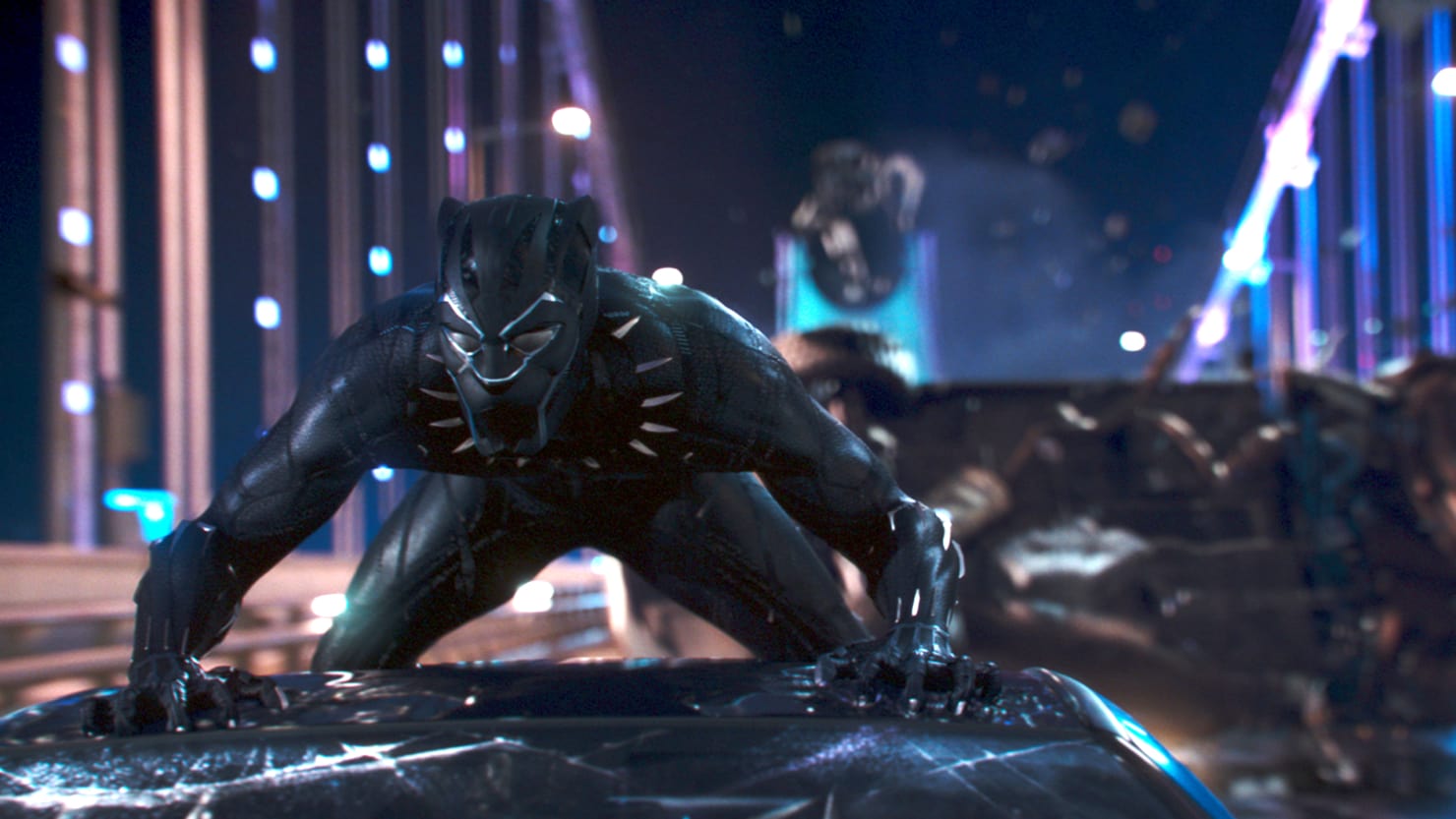 BLACK PANTHER [Review]: Watch The Throne.
