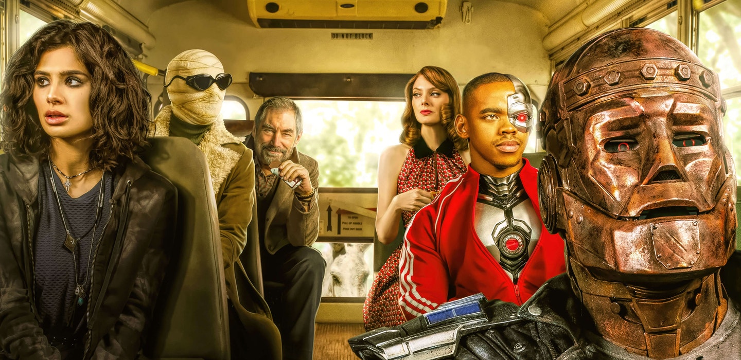 DOOM PATROL - WEIGHT OF THE WORLDS [Comic Review]: Worlds' Strangest Super Team!