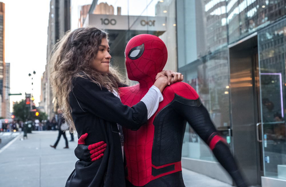 SPIDER-MAN - FAR FROM HOME [Review]: Mysterio's Earth 6-1-9.